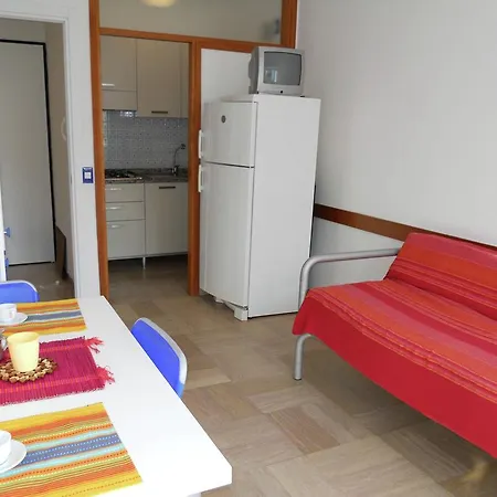 Peony B Apartment *